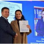 Вітаємо Попело Ольгу Володимирівну з почесною відзнакою Національного університета “Чернігівська політехніка”